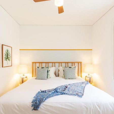 리스본 Joivy Chiado Self Check-In 2-Br Flat With Parking 아파트 외부 사진