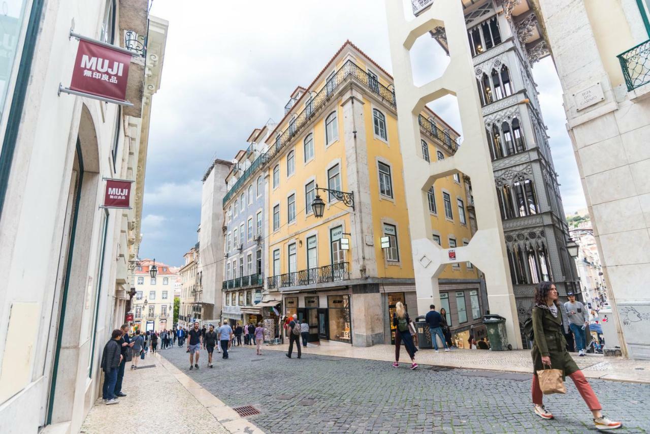 리스본 Joivy Chiado Self Check-In 2-Br Flat With Parking 아파트 외부 사진